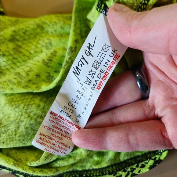 Nasty Gal Snake a Smile Neon Cowl Neck Womens Tank Top Sz Small (4) Lime Green - Picture 5 of 6